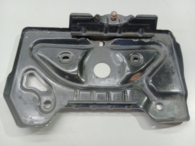 Подставка аккумулятор mercedes w212 cls w218 2126200018 фото №1