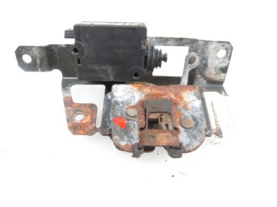 Замок кришки bmw 3 touring e46 51247026192 фото №1