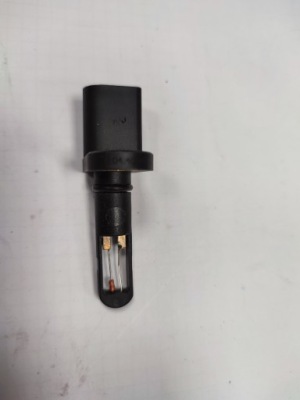 Датчик температуры воздуха впуска audi/vag фото №1