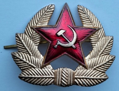 ODZNAKA ZSRR - ARMIA RADZIECKA - NA CZAPKĘ OFICERSKĄ - CZERWONA GWIAZDA