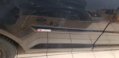 Молдинг крила задня audi a3 8p sline 3d lz9w фото №1