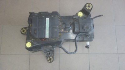 Citroen berlingo iv combo e бак adblue 9817601880 фото №1