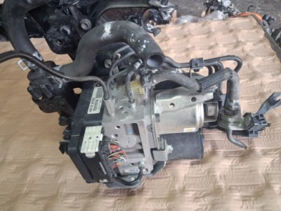 Насос abs toyota prius ii 44510-47050 фото №1