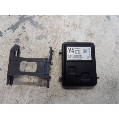 Камера стекло передней toyota c-hr 8646cf4011 фото №1