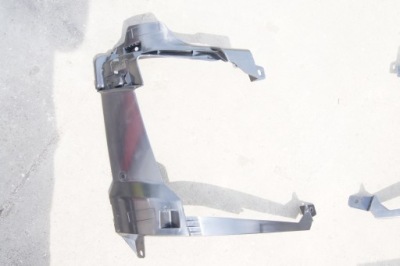 Підсилювач панель передньої оптики volvo fm4 fmx правий фото №1