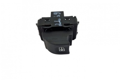 Кнопка керування вікон правих передніх двері renault фото №1