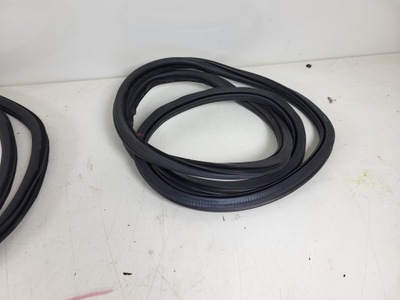 Vw t-roc прокладка дверь передняя правая фото №1