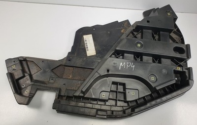 Захист корпус бардачка mercedes actros mp4 a9606809155 a9606808855 фото №1