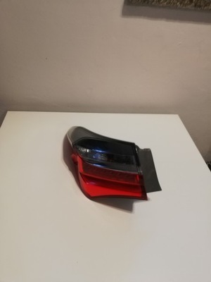 Corolla e16 e18 16-19 лампа задняя задняя левая led фото №1