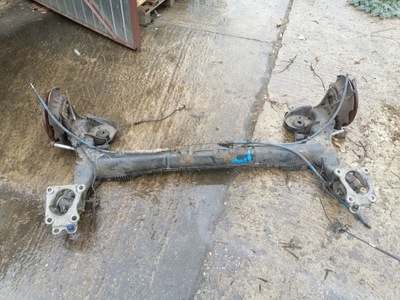 Балка задняя подвеска peugeot 5008 фото №1