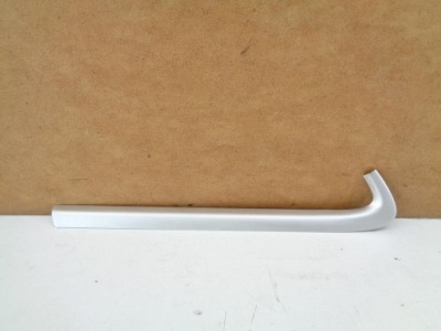 Audi a3 8v молдинг стекло левая mat 8v4853345 фото №1