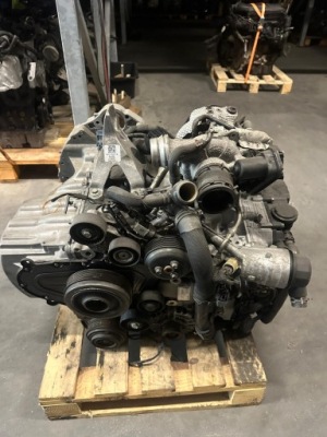 Двигатель land rover velar range rover 2.0 pt204 фото №1