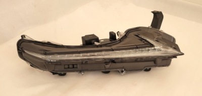 Протитуманна фара правий перед drl led 4 pin lexus nx 1 2014- фото №1