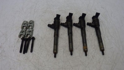 Инжектор форсунки брызговики 98 tys renault clio iv 1.5 dci h8201108033 0445110485 фото №1