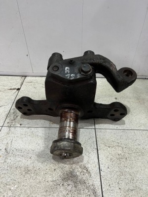 Поворотний кулак права 19.5 iveco eurocargo фото №1