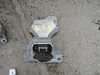 Кронштейн кронштейн nissan micra k14 фото №1