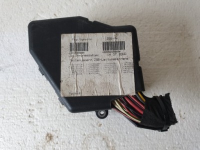 Коробка предохранителей vw golf iv 1j1970000 фото №1