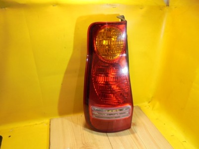 FARO IZQUIERDO PARTE TRASERA HYUNDAI MATRIX 01-05 92401170  