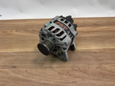 Генератор renault clio captur dacia duster 1.2 tce 231006677r фото №1