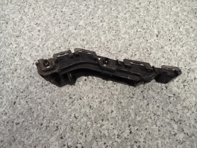 Suzuki alto pixo 09- направляющая бампера правый перед фото №1