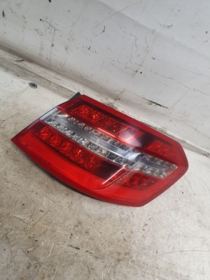 Фара led правая  задний оригинальный номер a2129066901 mercedes w212 11r. седан фото №1