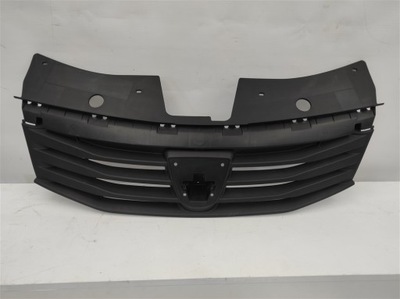 Решітка радіатора решітка радіатора dacia sandero 2008-2013 8200735104 фото №1