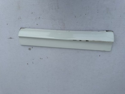 Q5 8r молдинг двері білий правий задня 8r0853970b фото №1