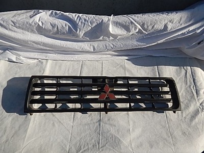 Решётка радиатора передняя mitsubishi pajero ii 91-99. mb645720 фото №1