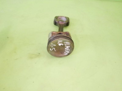 Поршень + шатун nissan almera ii n16 1.5 16v 90km фото №1