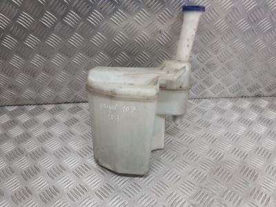 Бачок омывателя peugeot 107 фото №1