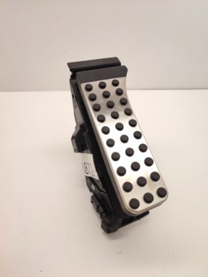 Mercedes s w223 w206 eqs потенціометр педаль газу фото №1