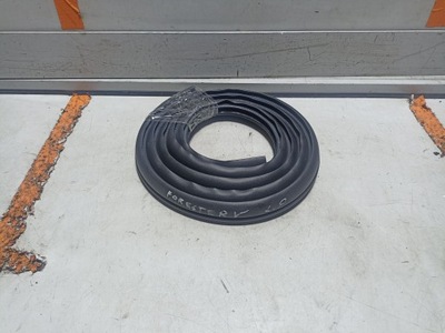 Subaru forester v lift прокладка дверь левая передняя фото №1