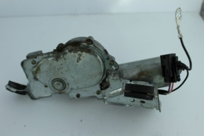 Двигатель дворник mazda 121 задний  390201532 bosch фото №1