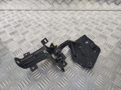 Петля решётка правый scania r s фото №1