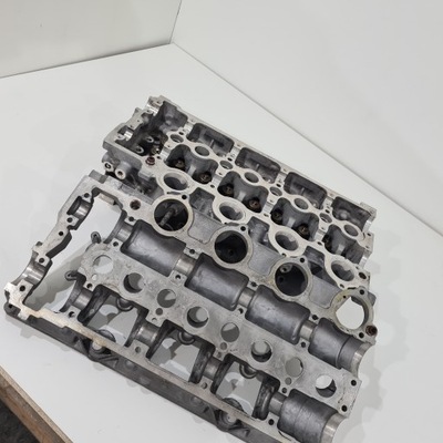 Крышка клапанов 2.0 hdi fiat citroen peugeot фото №1