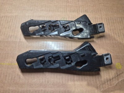 Citroen c4 picasso направляющая бампер левый перед aa36414171 фото №1