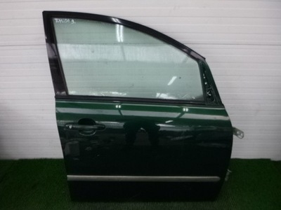 Avensis verso 01-05 дверь передние правое перед фото №1