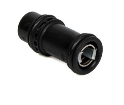 Оригінальний номер bmw 11427802117 трубка з'єднувальна радіатора оливи фото №1