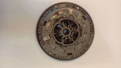 Зчеплення двомасовий маховик audi q2 04e105264b фото №1