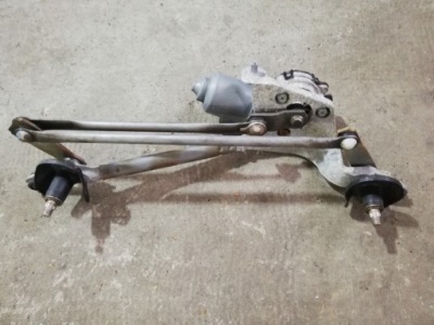 Механизм моторчик дворник toyota yaris 2 ii фото №1