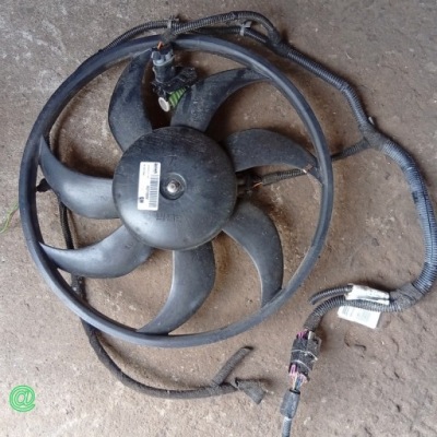 R3713002 вентилятор opel meriva b фото №1