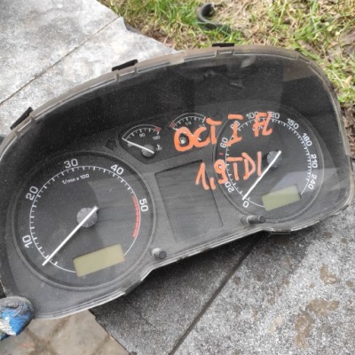 Лічильник прилади skoda octavia i fl 1.9 tdi фото №1