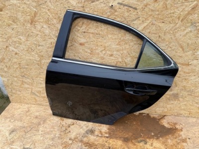 Дверь задняя левое  задняя левое lexus is 3 300 h фото №1
