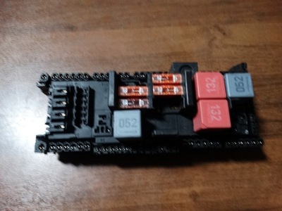 Ideal коробка предохранителей mercedes w213 w290 1 фото №1