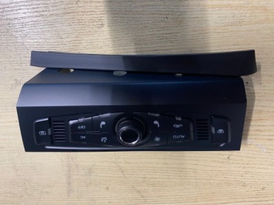 Панель обдув кондиционера 8r1820043a audi q5 фото №1