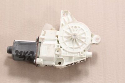 Моторчик подъемника стекло mercedes-benz оригинальный номер a1669060201 фото №1