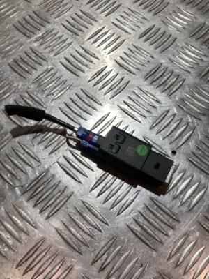 Роз'єм port usb c peugeot 2008 ii 2 9848394780 фото №1