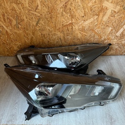 LAMPA PRZEDNIA LAMPY KOMPLET NISSAN MICRA V K14