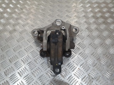 Кронштейн подушка двигателя mazda 2 dj 14- 1.5 b фото №1