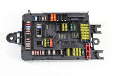 Коробка предохранителей bmw f30 9228158 фото №1